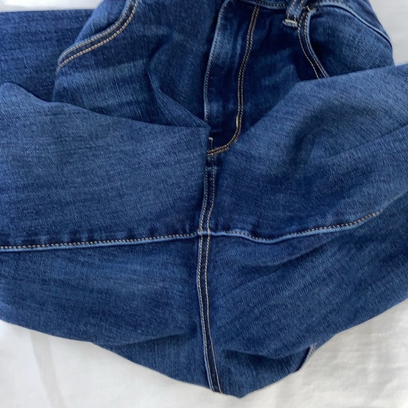 Women’s American Eagle dark blue wash hi-rise 360‎ super stretch Jegging size 8 - Picture 6 of 12